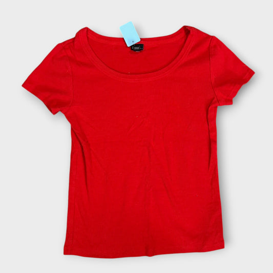 Girl’s xl shirt