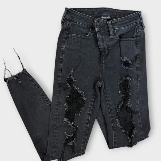 Women’s 4 AE jeans