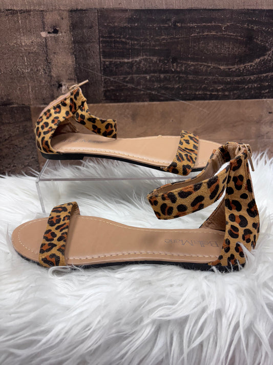Women’s 8.5 sandals