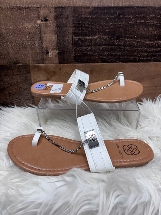Women’s 8.5 sandals