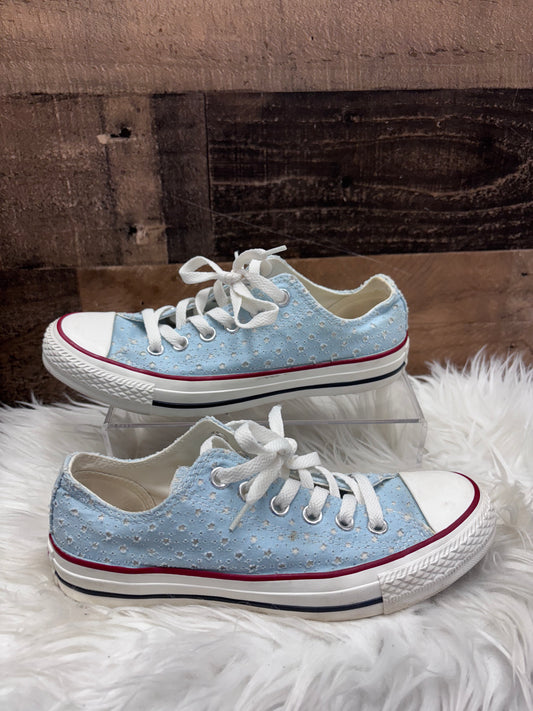 Women’s 6.5 converse