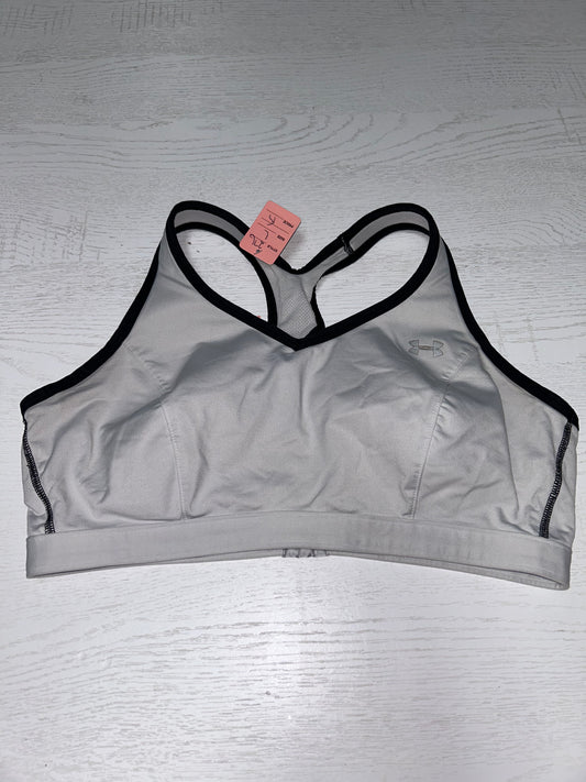 Womens large ua bra