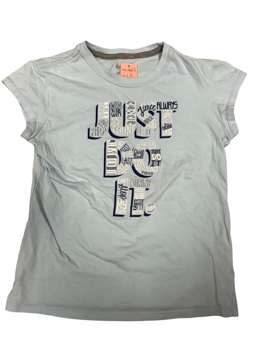 Girls large nike shirt