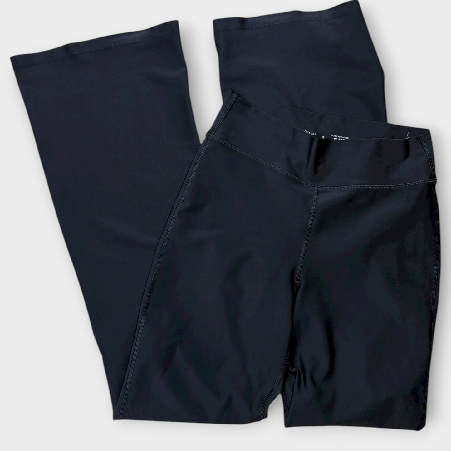 Women’s Old Navy Flare leggings-small