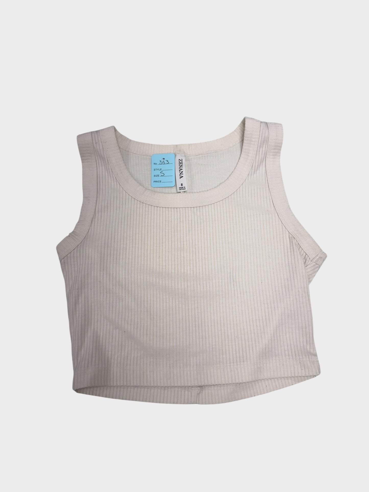 Women’s tank size small