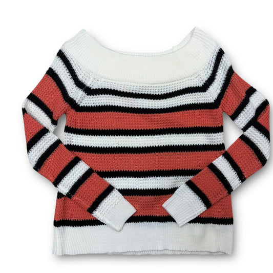 Women’s sweater- small