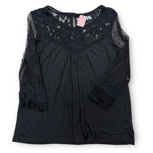 Women’s Maurice’s top- small