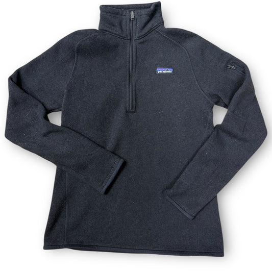 Women’s Patagonia quarter zip- medium