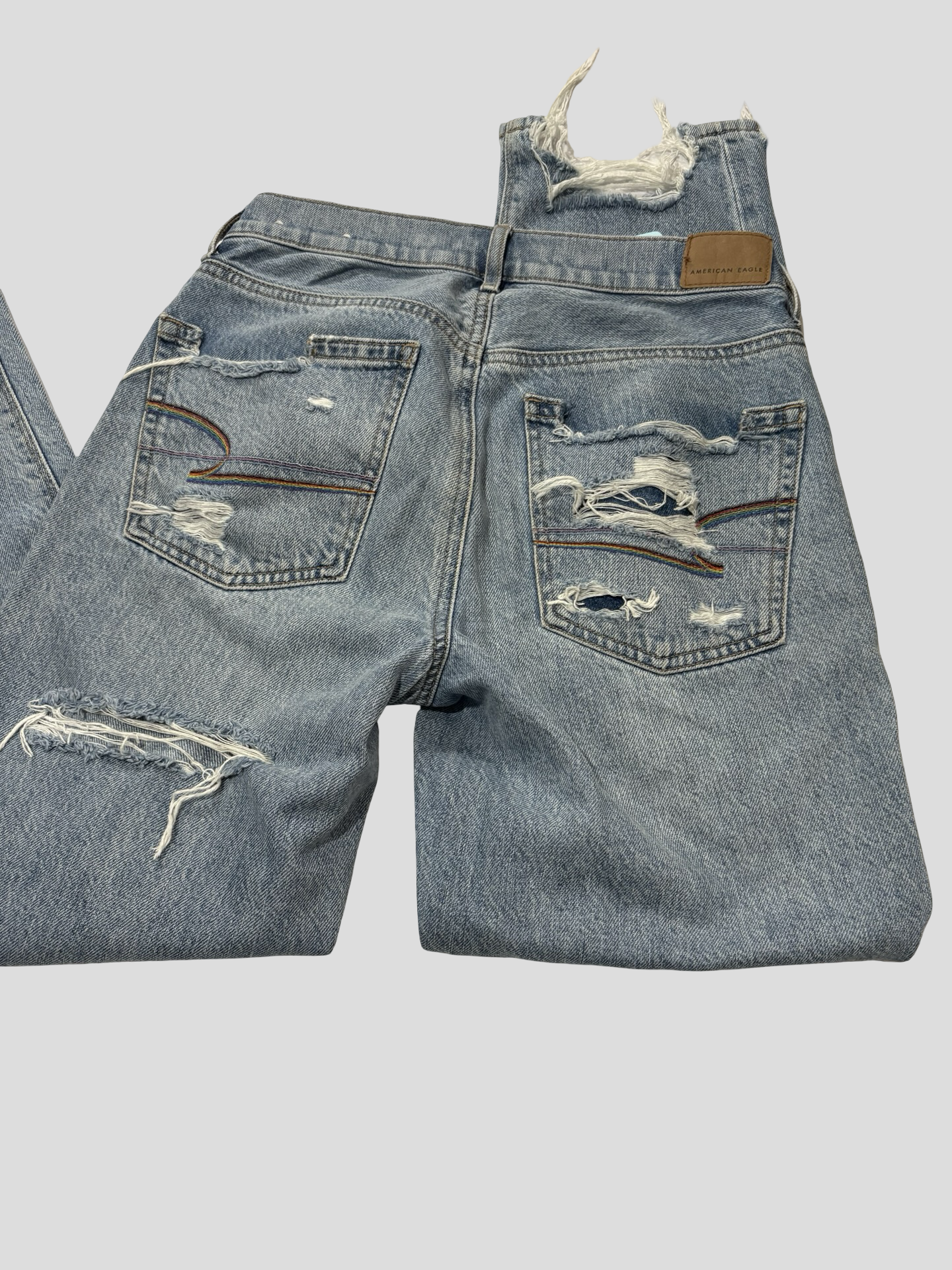 Women’s AE size 2 shorts ( lots of rips)