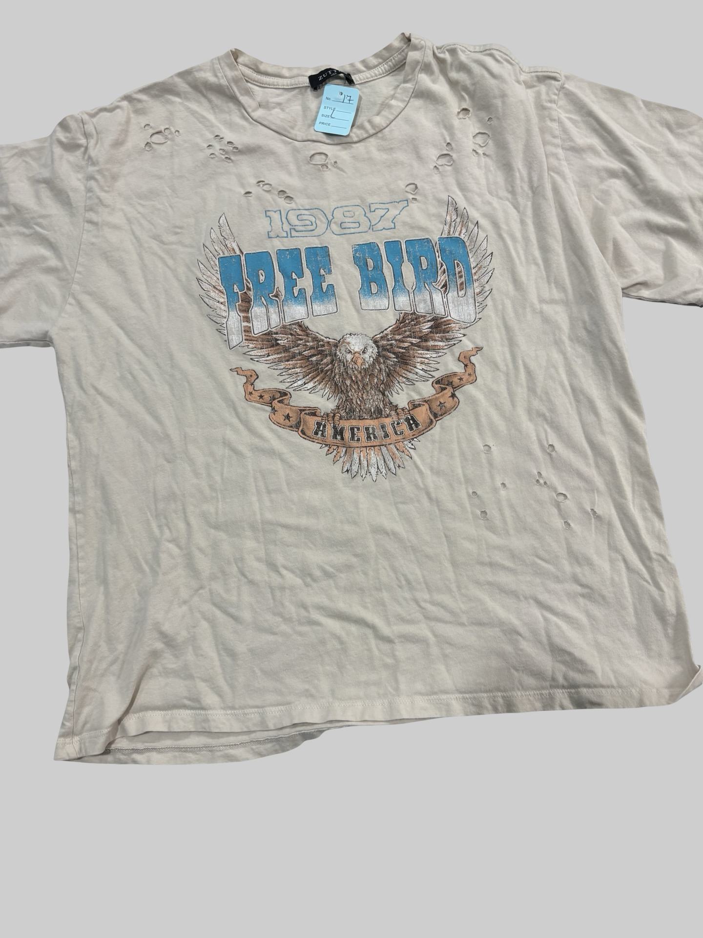 Women’s graphic tee size large