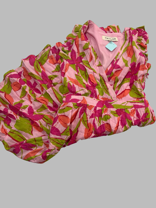 Women’s dress size small
