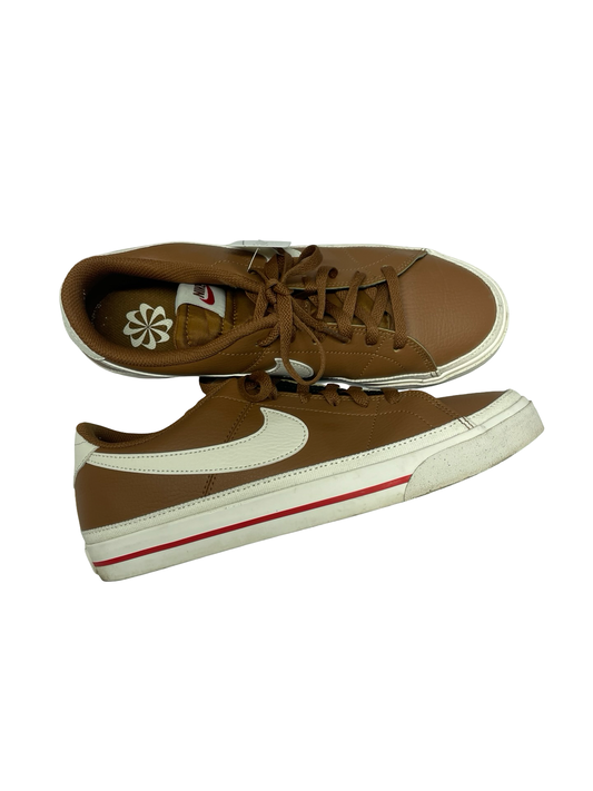 Women’s 10 Nikes