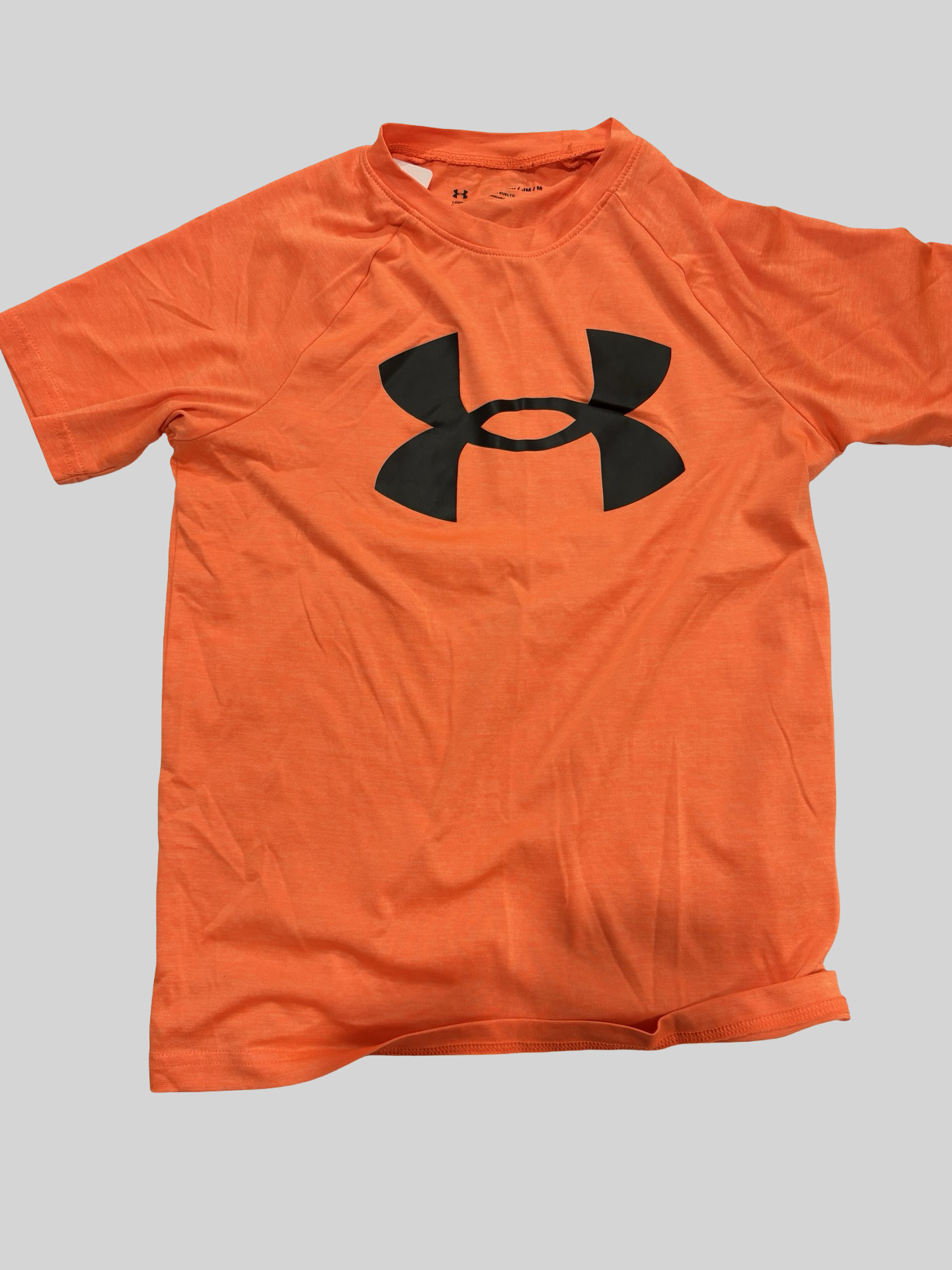 Boys UA size medium loose fit
