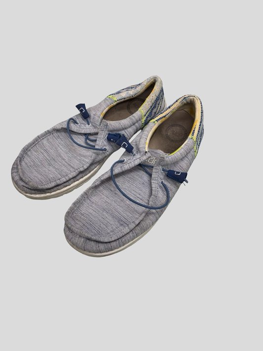 Men’s hey dude size 14