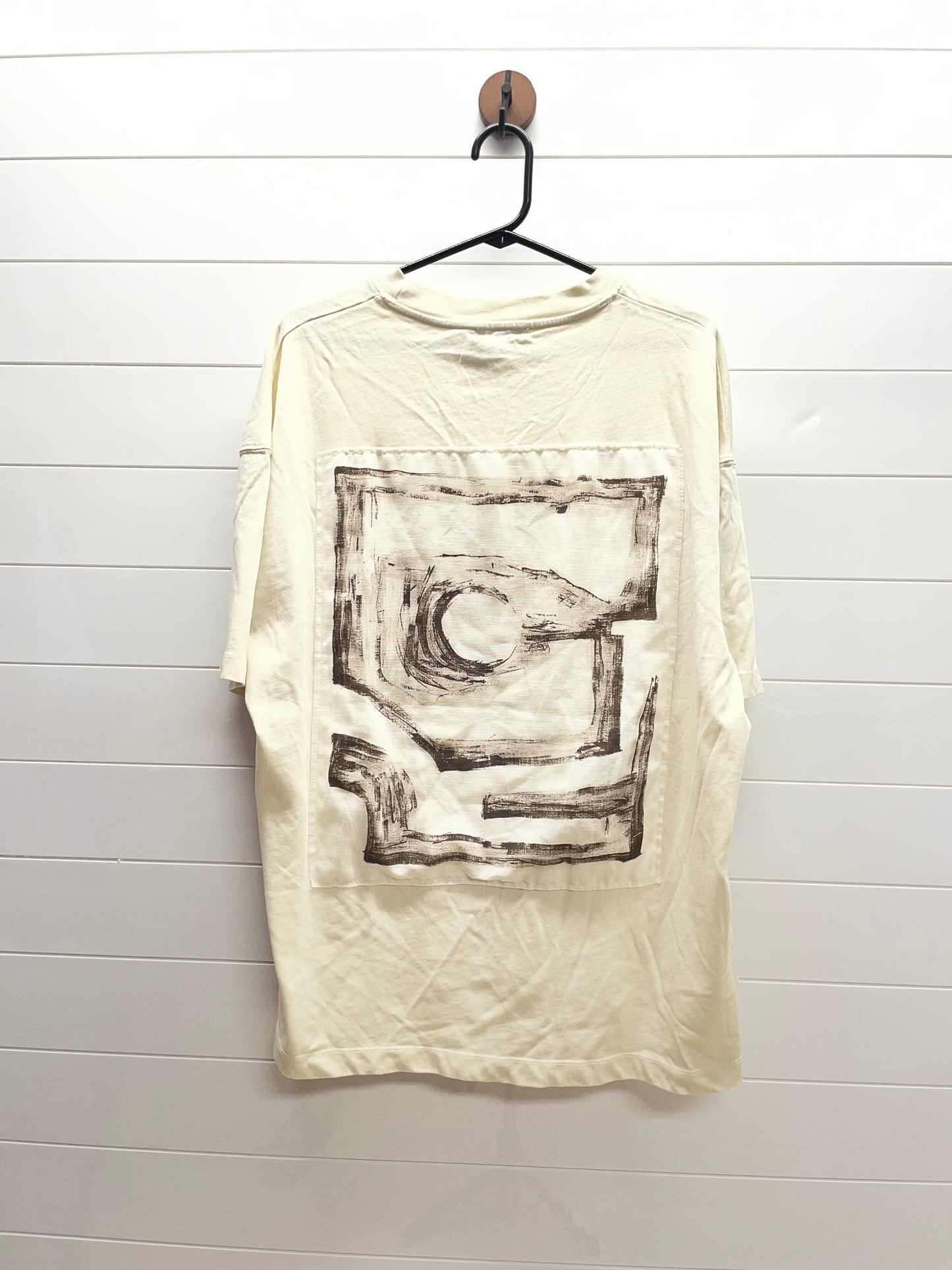 Men’s large (back of shirt)