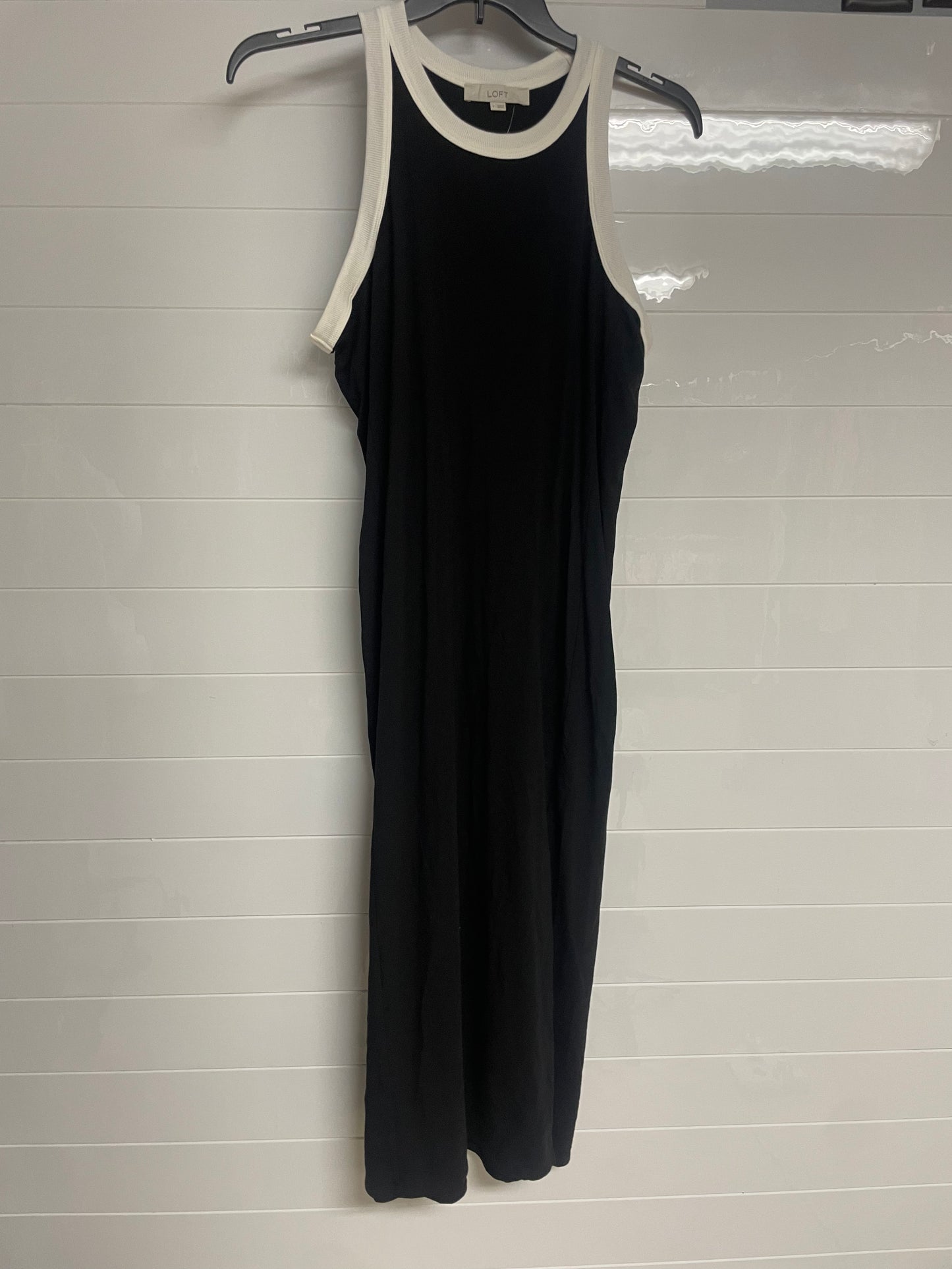 Women’s Large Dress