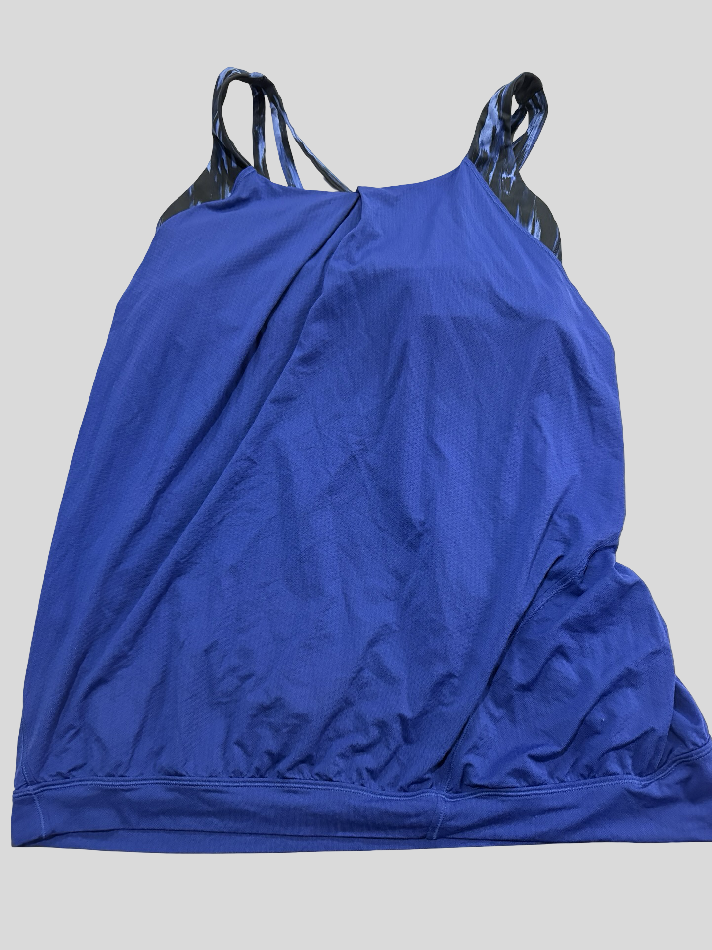 Women’s Lululemon built in bra size 12