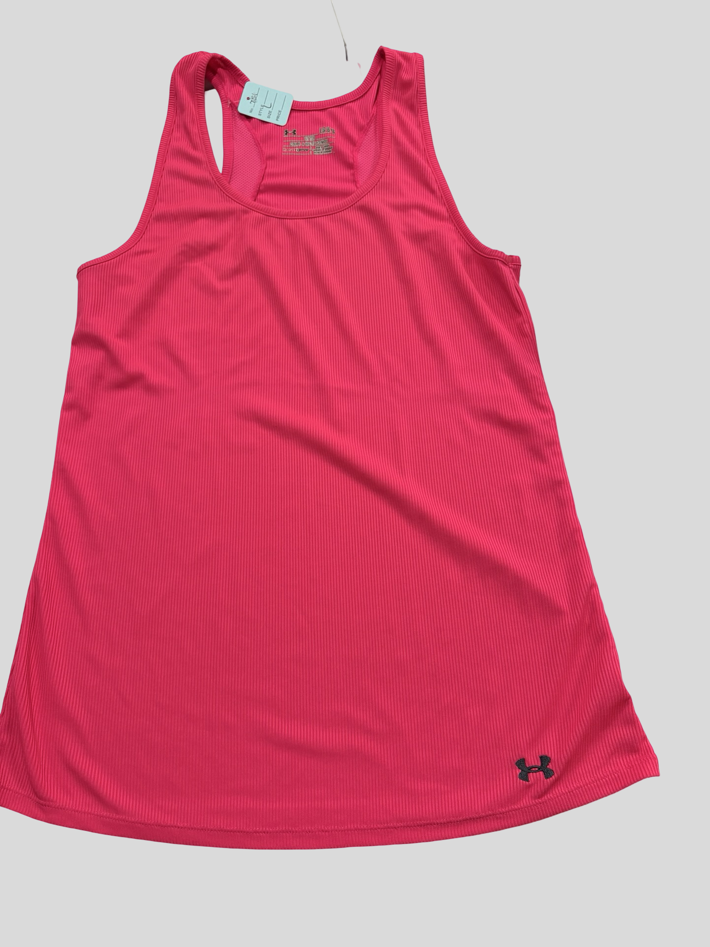 Women’s large fitted UA tank