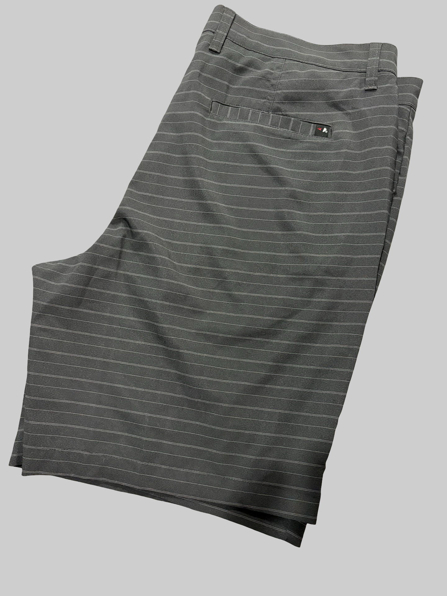 Men’s grand slam performance shorts size 38
