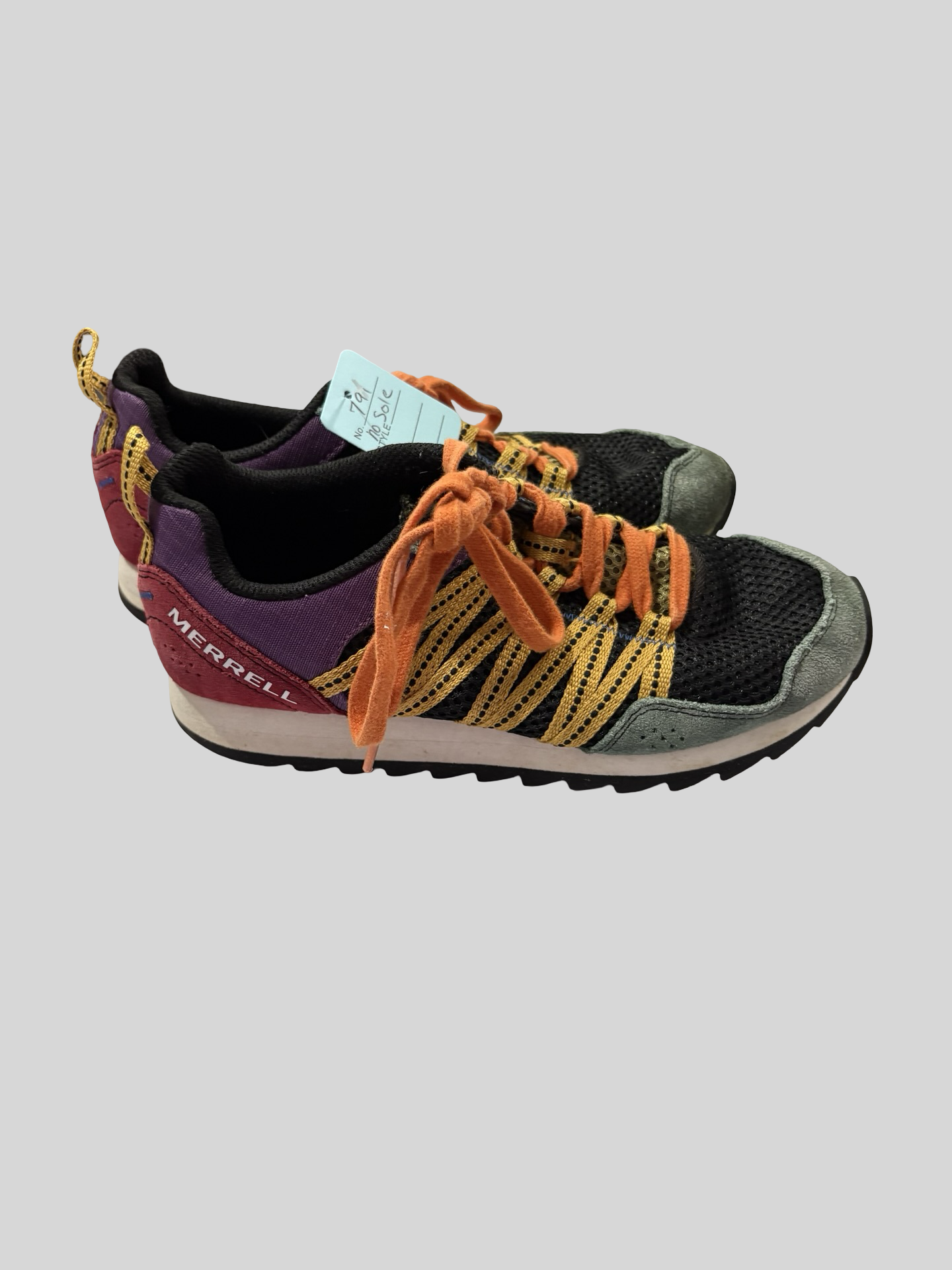 Women’s Merrell 6.5 needs soles
