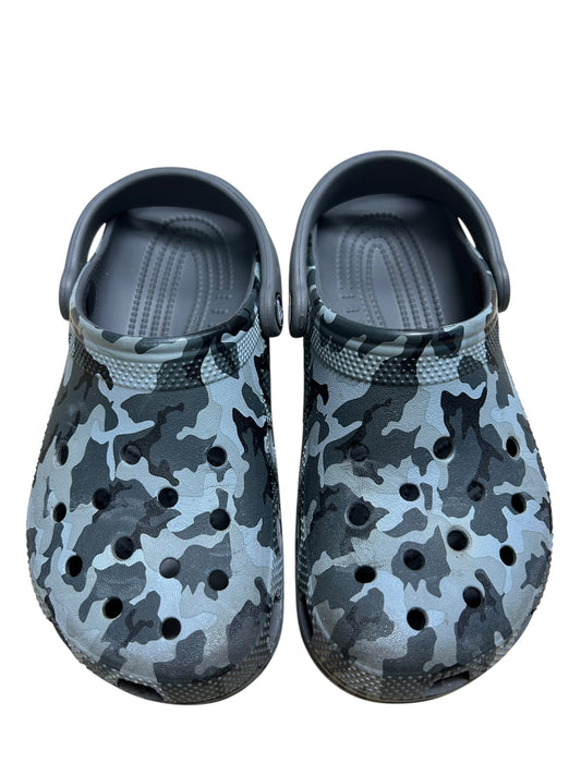 Boys 4 Crocs