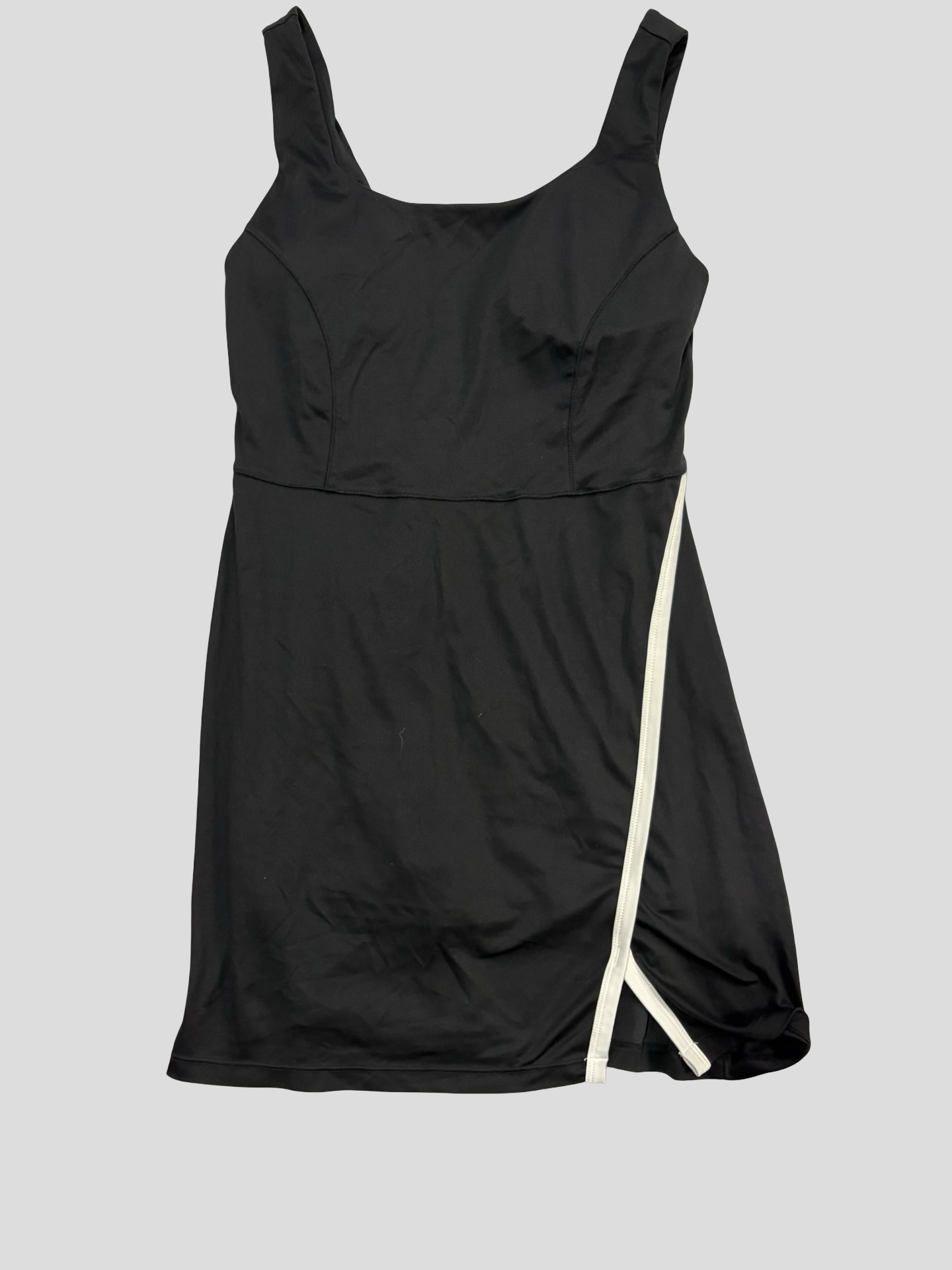 Women’s small sports dress built in shorts