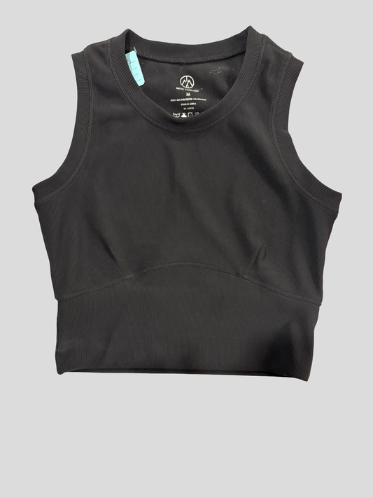 Women’s medium tank ribbed