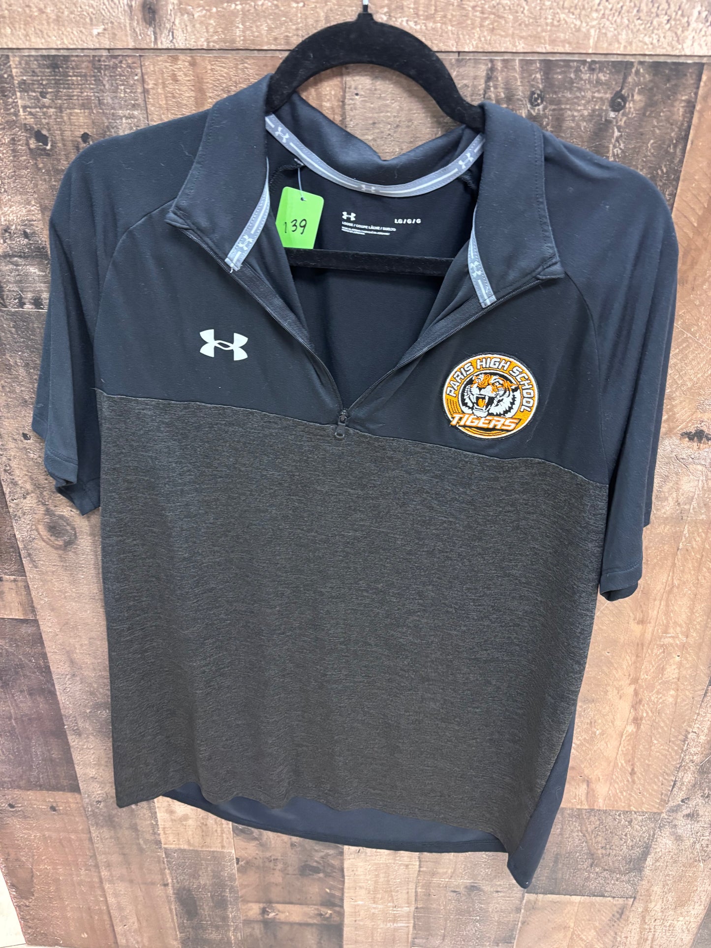 Men’s UA large shirt