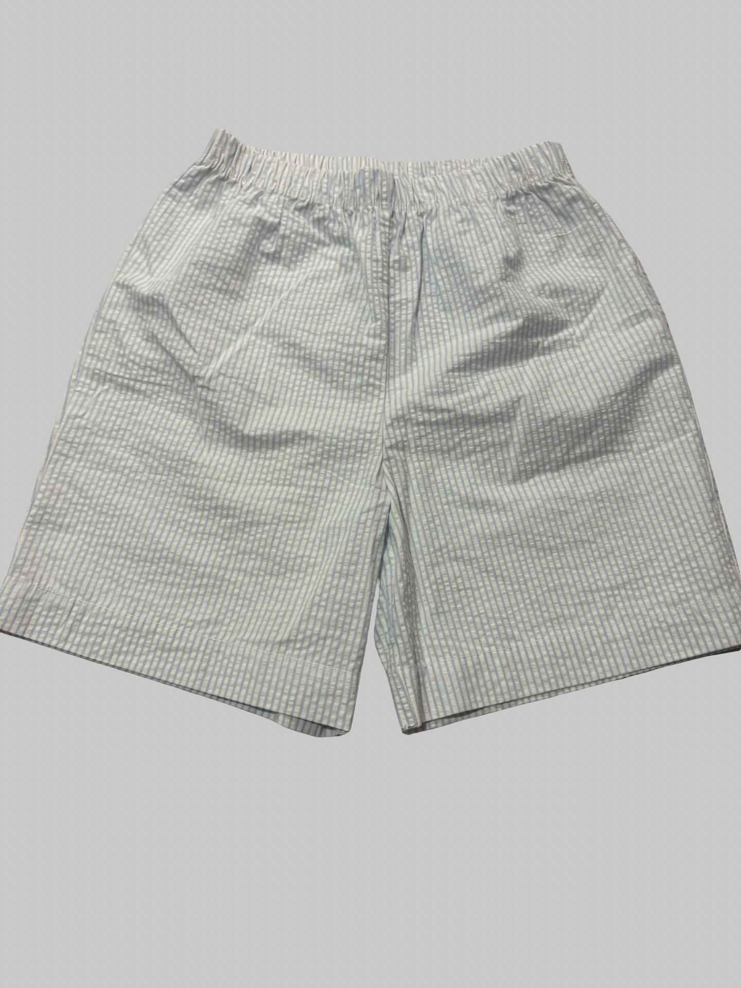 Boys shorts size 6