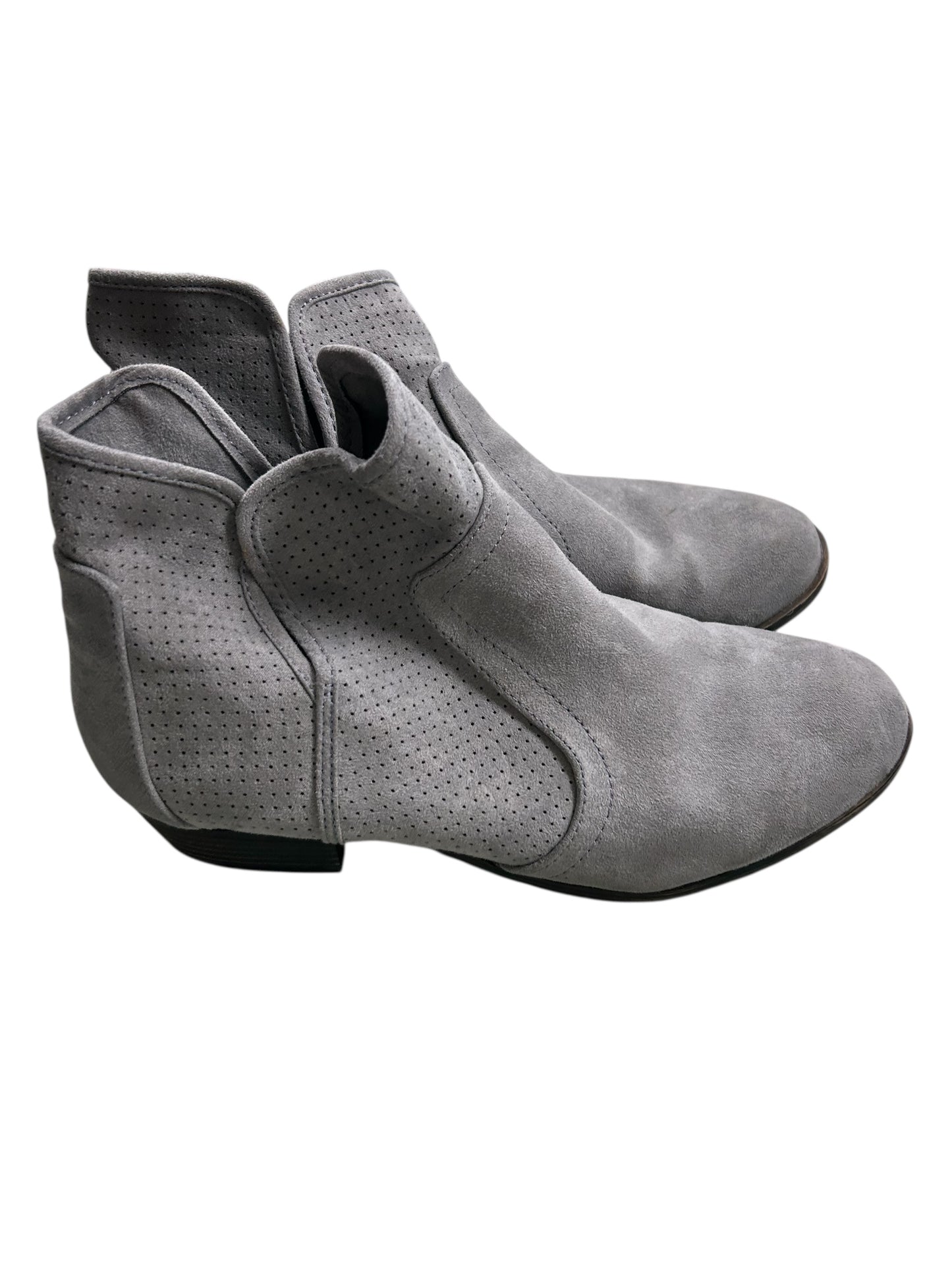 Womens 9.5 boots