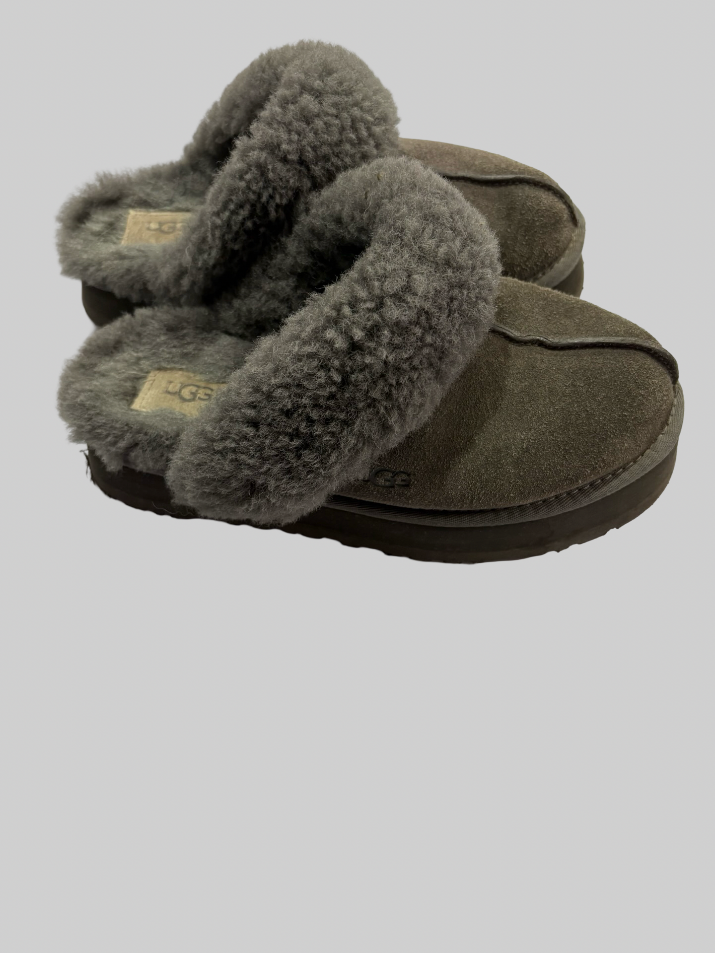 Women’s UGG size 8