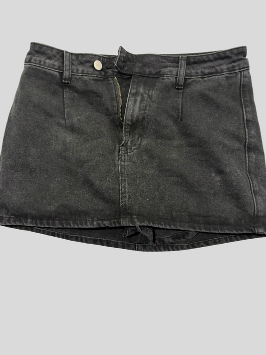 Women’s tall med skirt built in shorts