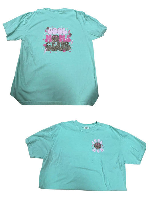 Womens XL Graphic Tee-small stains