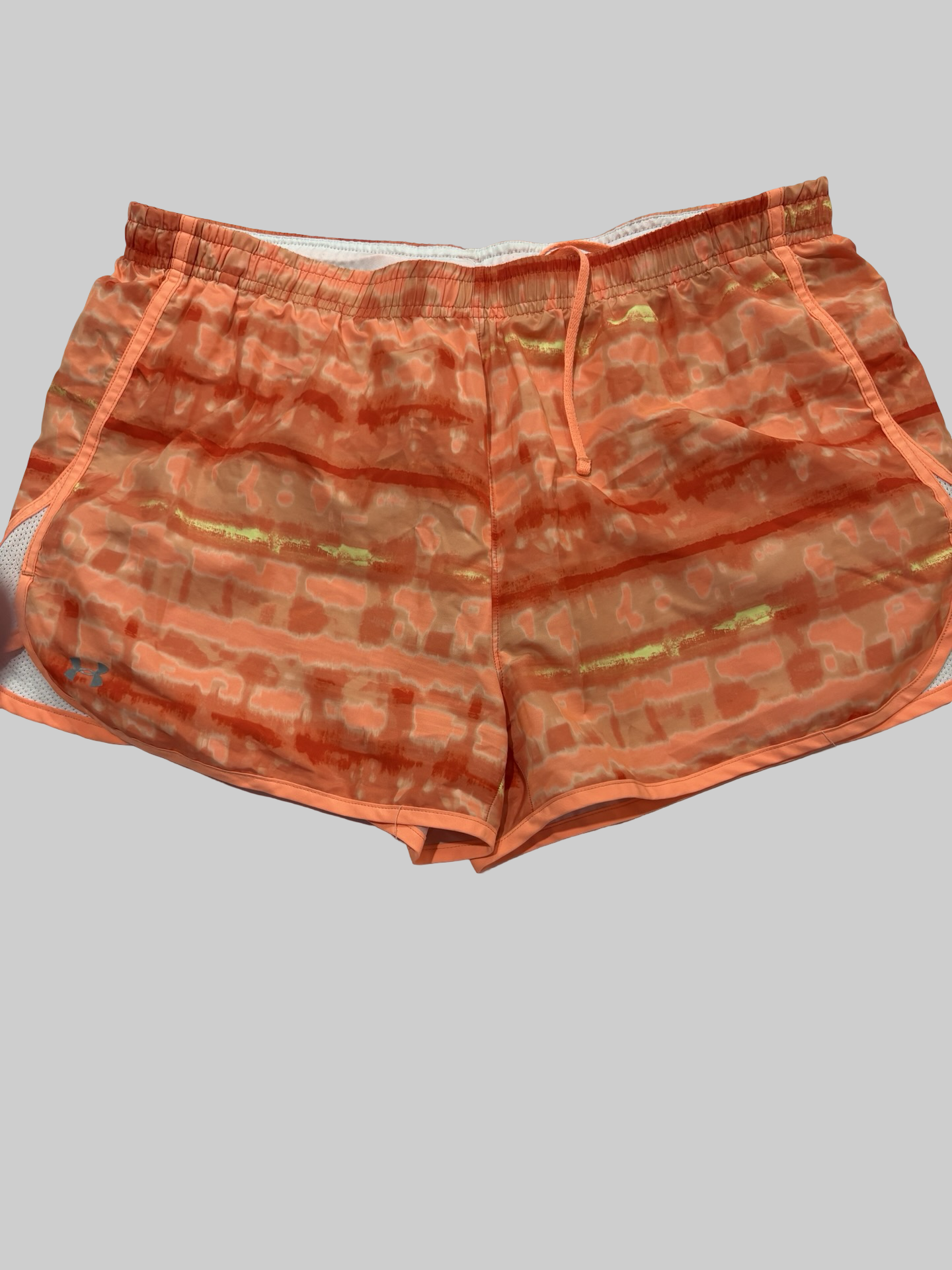 Women’s UA XL shorts