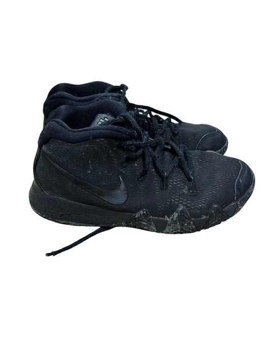 Boys 1Y Nike Basketball Shoes-some wear