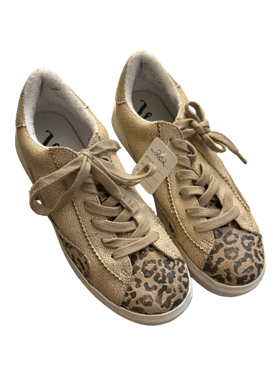 Boutique shoes women’s size 9