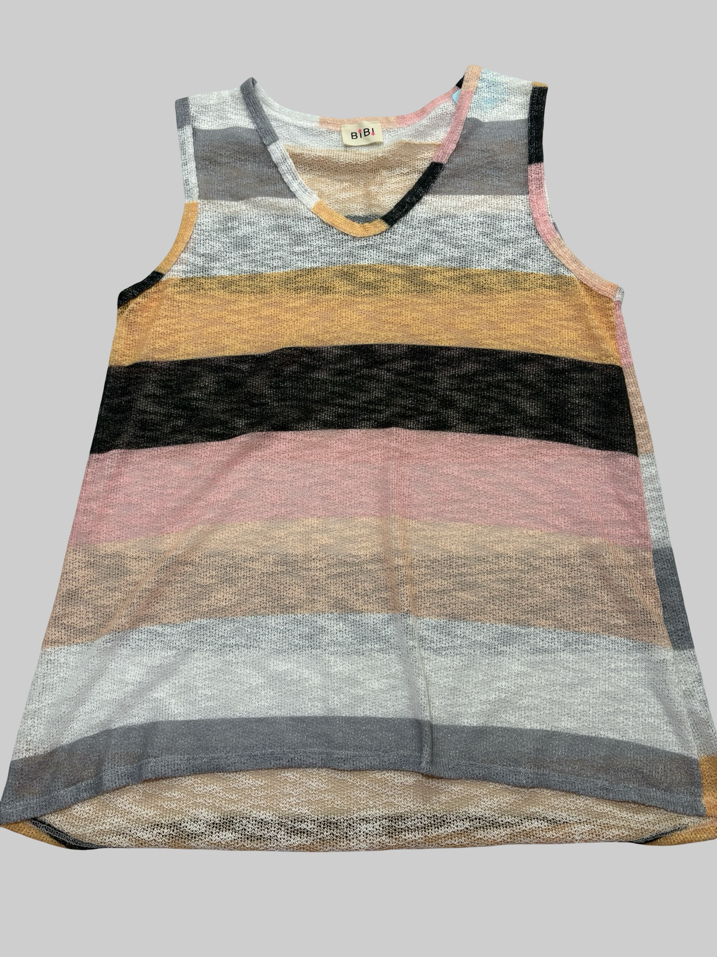 Women’s small mesh tank