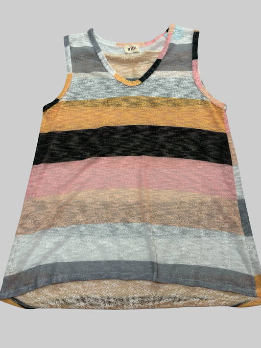 Women’s small mesh tank