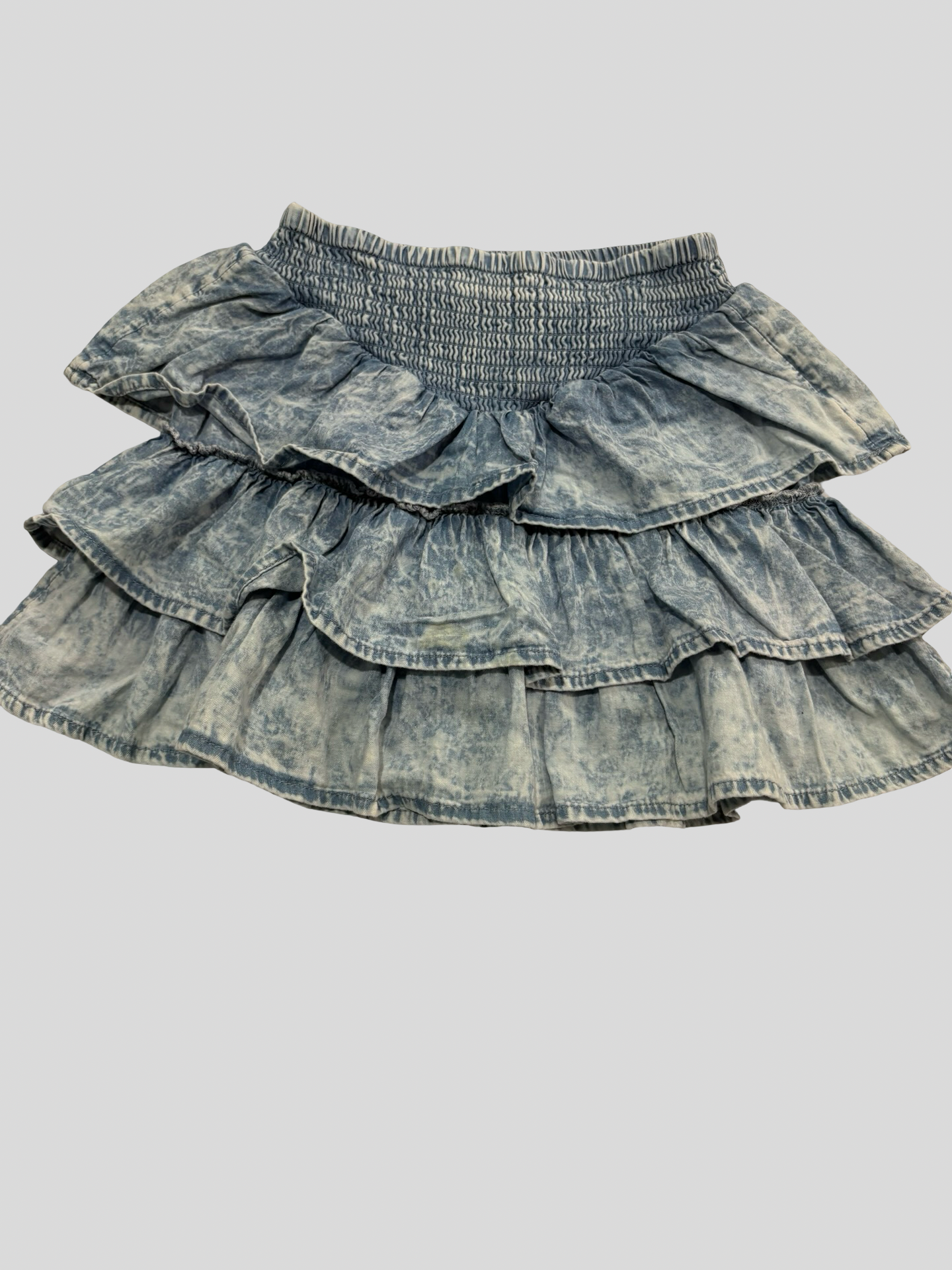 Girls skirt size 5 small stain