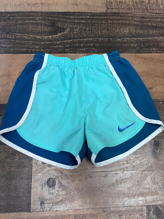 Girls 6x Nike shorts