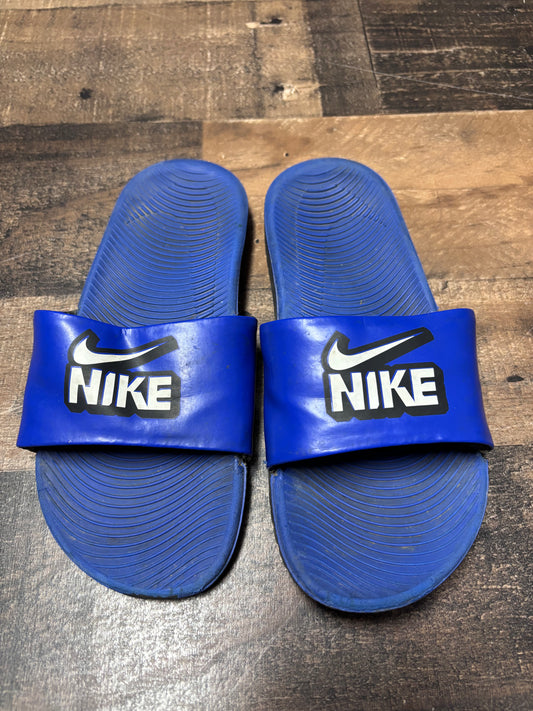 Boys 3Y Nike slides