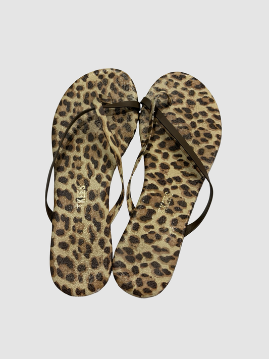 Women’s sandals size 7