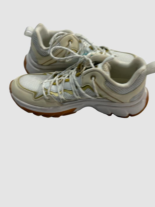 Women’s Charly shoes size 9.5