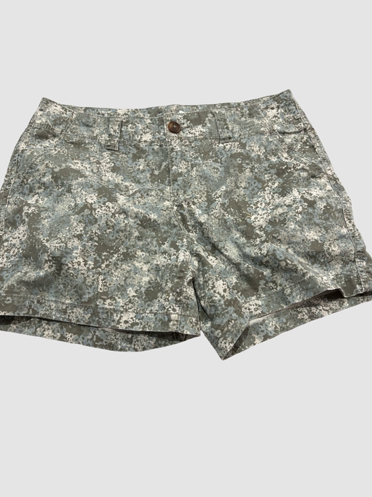 Women’s Maurice’s shorts size 9/10