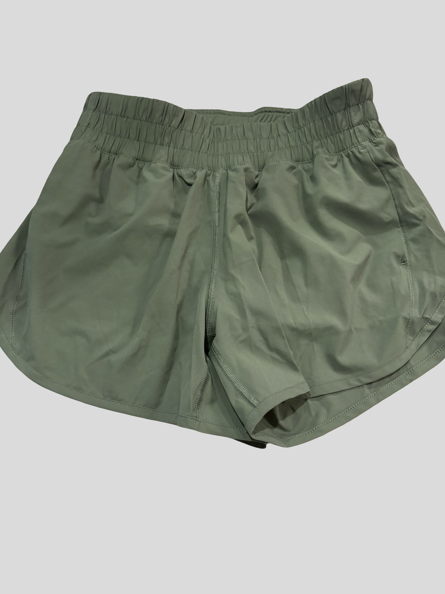 Women’s medium shorts NWT