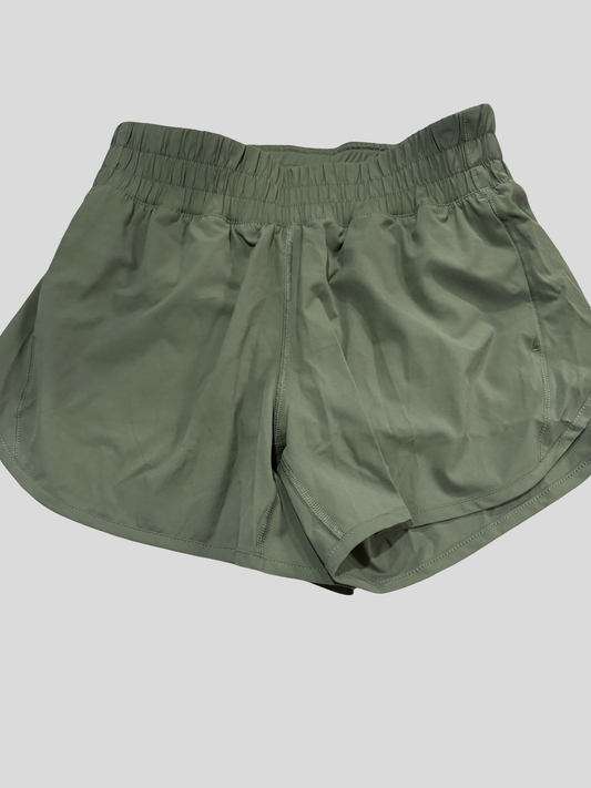 Women’s medium shorts NWT