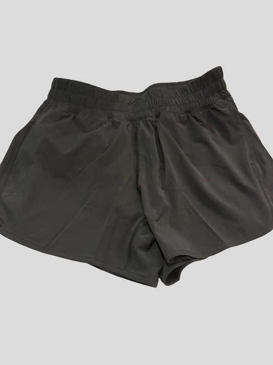 Women’s size medium shorts NWT