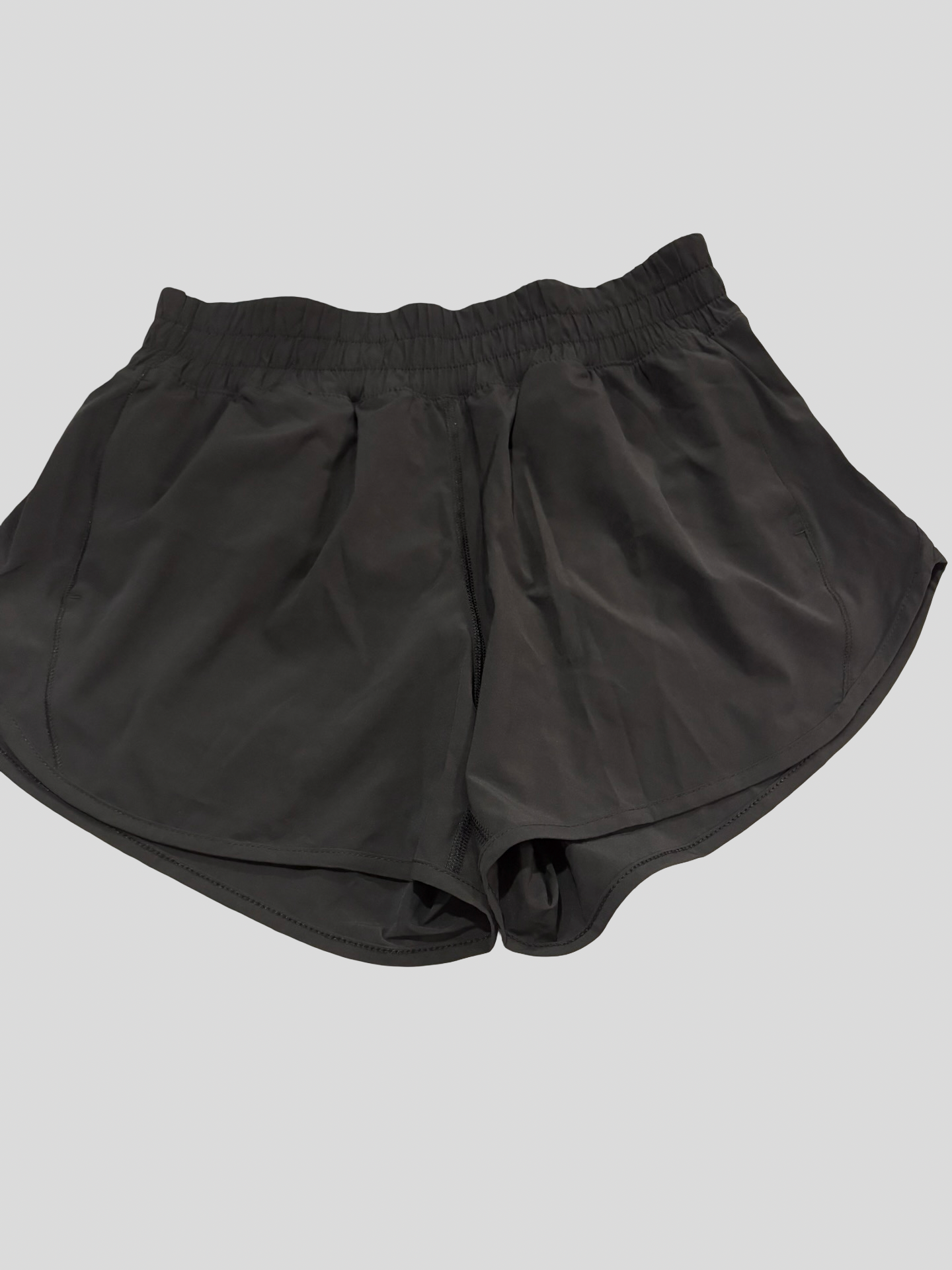 Women’s medium shorts NWT