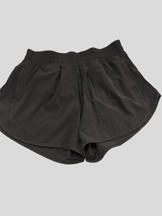 Women’s medium shorts NWT