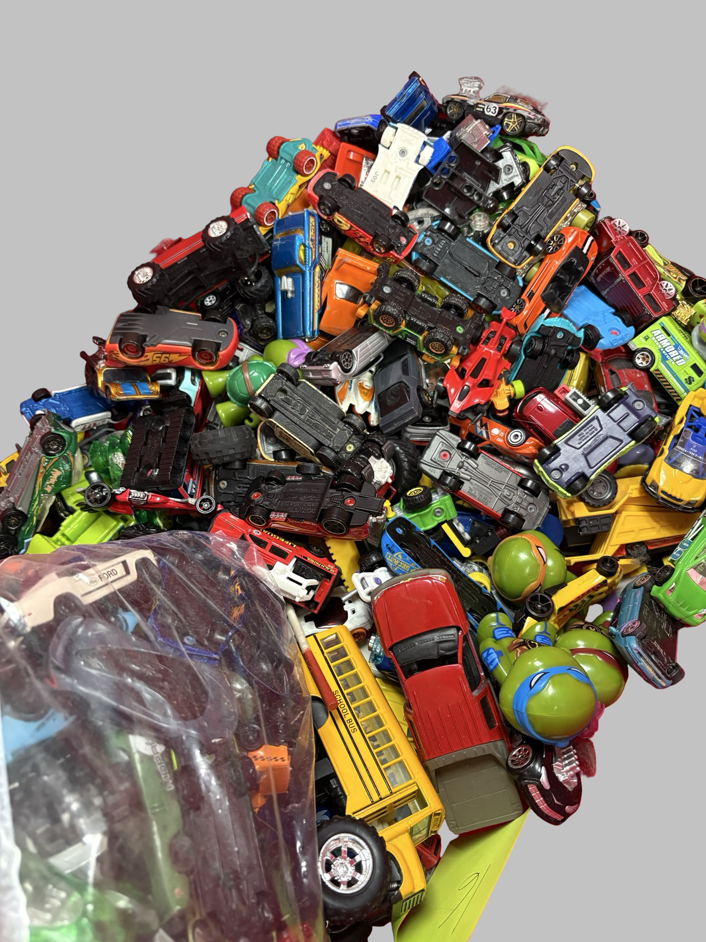 Lot of hot wheels